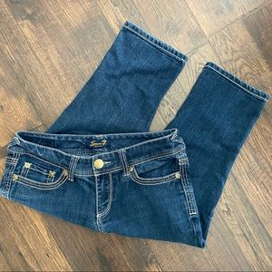 SEVEN7 Medium Wash Capri Jeans Size 8